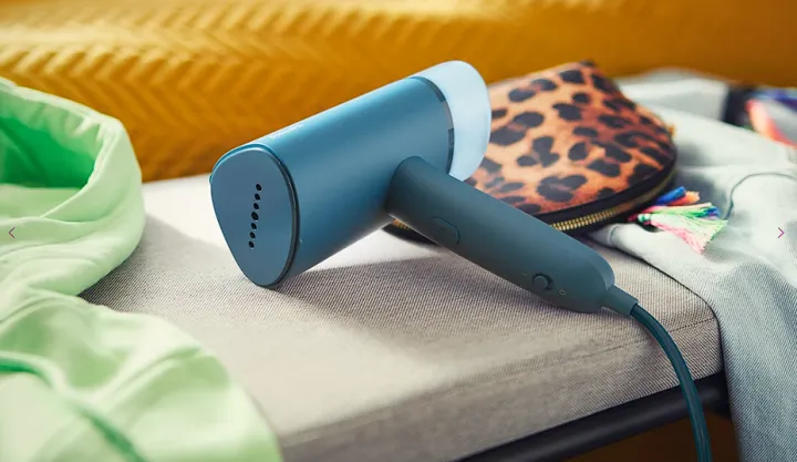 Philips%203000%20Series%20Handheld%20Steamer%20STH3000/26%20-%20Image%207