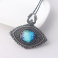 MIDY Game Bloodborne Cosmic Eye Necklaces Crow Hunter Wheel Hunter Badge Pendant Necklace Men Women Fans Cosplay Jewelry Gift. 