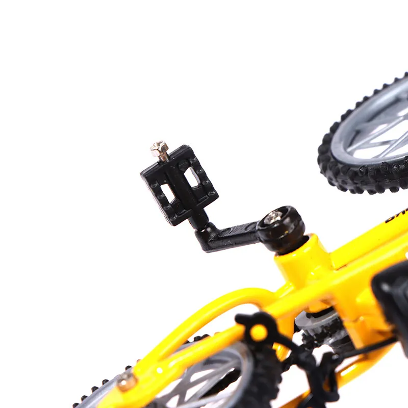 Mini Bike With Brake Rope Alloy Functional Mountain Bicycle Model Toys for Kids Daraz.pk