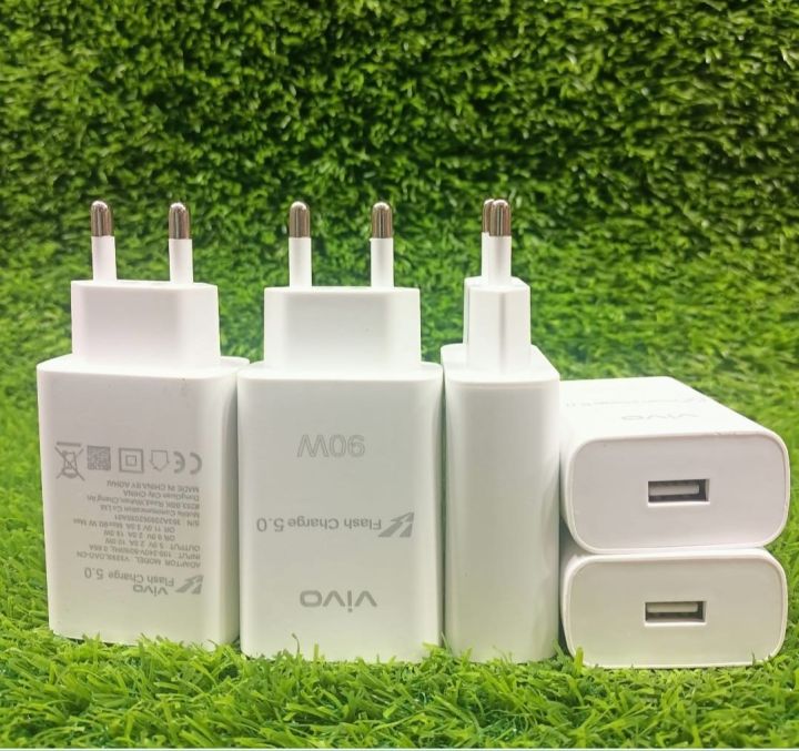 ViVo%20original%20fast%20charging%20adopter%2090W%20-%20Image%203