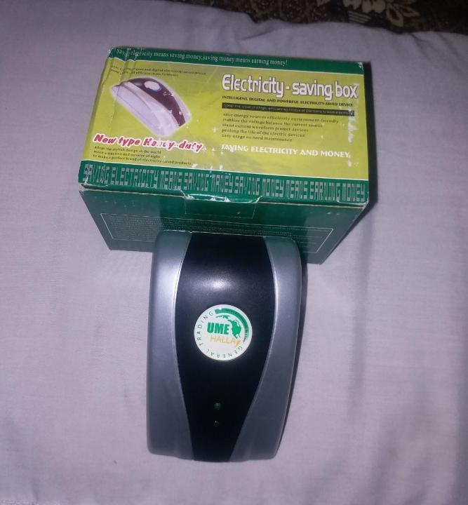 90V-250V%20Intelligent%20Energy%20Saver%20Smart%20LED%20Power%20Saving%20Box%20Device%20Electricity%20Bill%20Up%20to%2030%25%20Save%20-%20Image%207