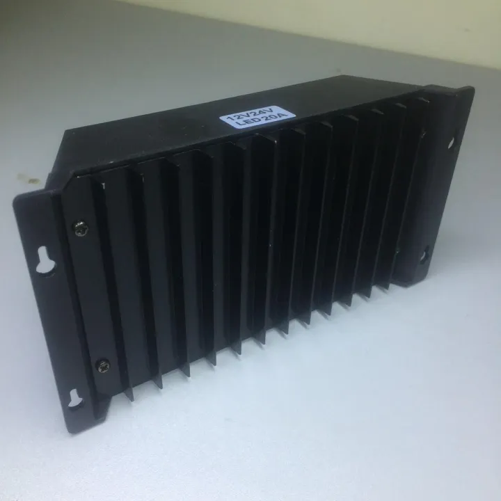 20%20Ampere%20Solar%20Panels%20Charge%20Controller%20PWM%2012V-24V%20LED%20Solar%20Charge%20Controller%20-%20Image%203