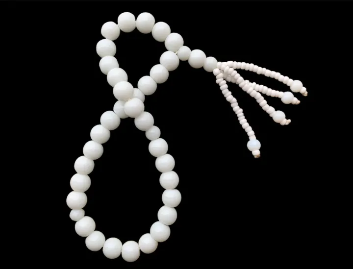 Hand-Made%20White%20Tasbih%2033Beads%208mm%20Tasbeeh,%20Marble%20Beads%20Tasbih.%20-%20Image%203