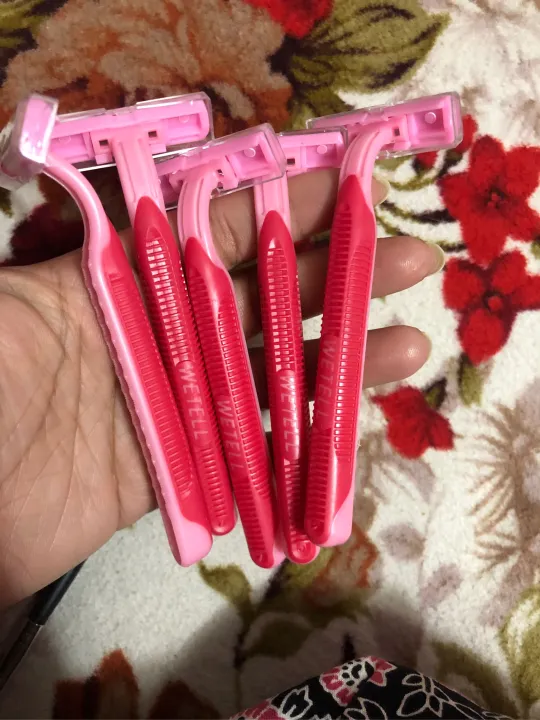 Ladies%20Women's%20Girls%20Shaver%20Trimmer%20Razor%20%7C%20(5%20Pcs%20Pack)%20MAX%20Lady%20Razor%20-%20(2%20Blades)%20Pink%20%7C%20Disposable%20Body%20Shaving%20Trimming%20%7C%20Hair%20Remover%20Tool%20%7C%20Ladies%20Razer%20%7C%20Shave%20Body%20Razor%20for%20Women%20Female%20%7C%20Makeup%20Tweezers%20%7C%20Health%20Beauty%20Hair%20Removal%20Accessories%20-%20Image%205