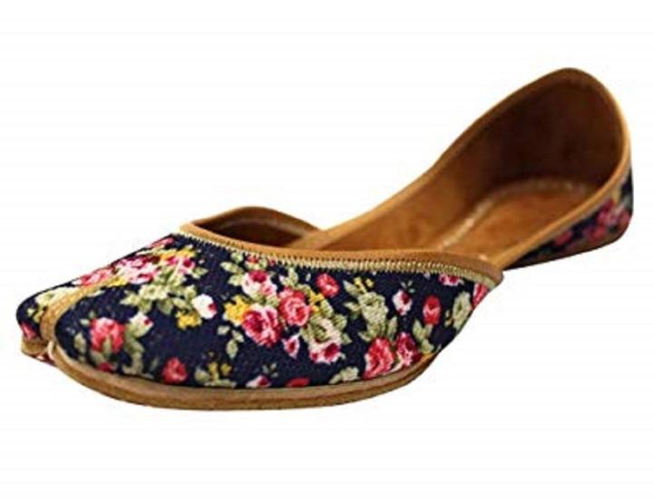 Multi Stylish  High-Quality Embroidered Leather Casual Chapli Khussa For Women
