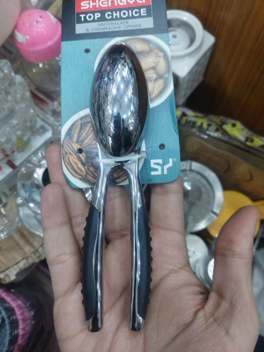 Taj%20Trader%20Walnut%20nut%20almond_cracker%20cutter%20stainless%20steel,%20akhrot%20badam%20cutter%20High%20Quality%20Tool%20-%20Image%202