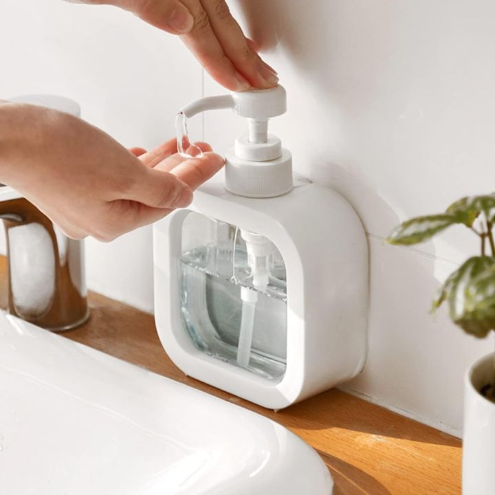 Clear%20Soap%20Dispenser%20with%20Pump,%2016.9OZ/500ML%20Plastic%20Hand%20Soap%20Dispenser,%20Refillable%20Dish%20Soap%20Dispenser%20Pump%20Bottle%20for%20Kitchen%20Sink,%20Bathroom%20Countertop%20-%20Image%206
