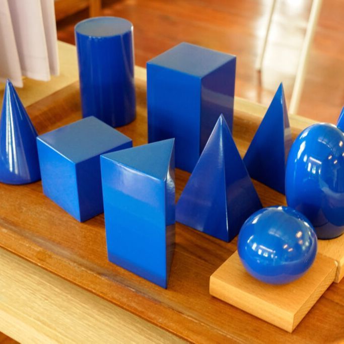 GEOMETRICAL SOLIDS | MONTESSORI