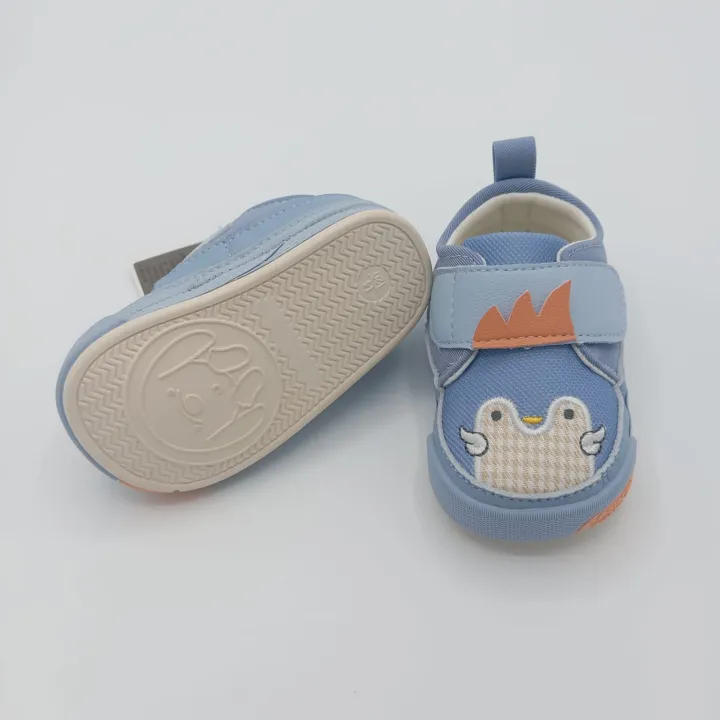 Baby%20Soft%20Pre-Walker%20Shoes%20%E2%80%93%20Cute%20Bird%20Design,%20Anti-Slip,%20Comfortable%20Velcro%20Closure%20-%20Image%202