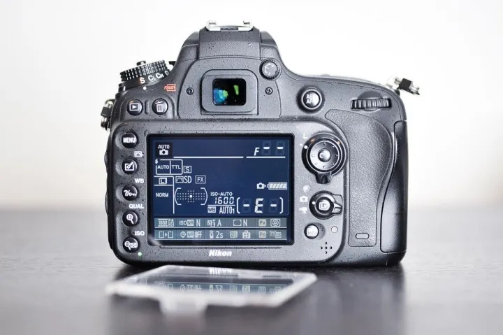 DSLR%20CAMERA%20D600%20FULLFRAME%20BODY%20ONLY%20-%20Image%206