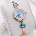 Women's Quartz Watch Bangle Wtyle Color Diamond Watches Small Dial Schoolgirl Bracelet Watch Gold Silver Watch Chain. 