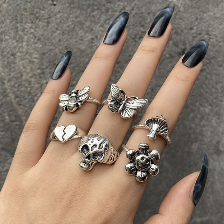 Punk YinYang Ring Set for Women Gothic Black Heart Butterfly Vintage Ghost Silver Color Plated Retro Rhinestone Finger Jewelry
