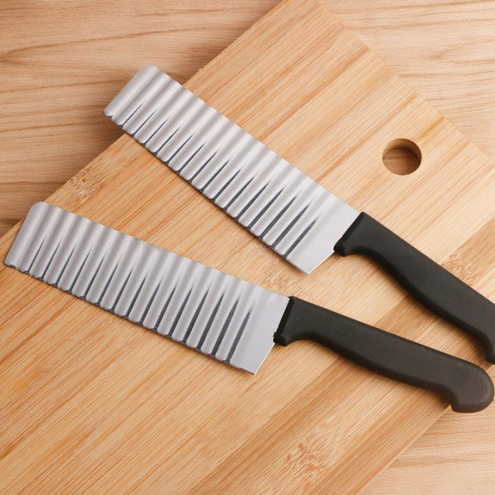 Stainless%20steel%20crinkle%20cutter%20knife%20%7C%20Wavy%20blade%20potato%20&%20vegetable%20slicer%20%7C%20French%20fry%20cutter%20&%20fruit%20chopper%20tool%20for%20kitchen%20%E2%80%93%20Serrated%20stainless%20steel%20knife%20for%20chips,%20dough%20&%20salad%20cutting,%201pc%20-%20%20SM%20-%20Image%204