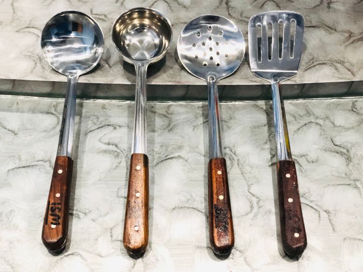 Spoons%20-%20Set%20of%204%20Stainless%20Steel%20and%20Wooden%20Kitchen%20Cooking%20Spoons%20for%20Stirring%20Serving%20Frying%20Holding%20Multipurpose%20Use%20%5Bpack%20of%204%2027%20cm%20length%5D%20-%20Image%202