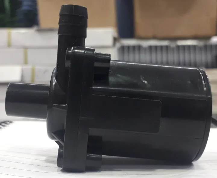 Solar%20Dc%2012%20volt%20submersible%20mini%20pump%20100%25%20original%20solar%20water%20pump%20DC%20Run%20On%20Battery%20Power%20Surface%20Water%20High%20Quality%20Imported%20Product%20For%20Cooler%20Fan%20-%20Image%204