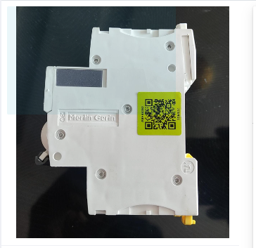 Brand%20New%20Schneider%203%20pole%20AC%20Breaker%2063A%20-%20Image%204