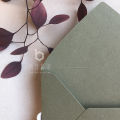 4pcs/pack Fresh Flowers and Earth Paper Retro Green Envelope 115mmX160mm Gift Envelopes Wedding Invitation Envelopes. 