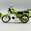 Diecast Classic Honda 70 JH Model Bike 1:12 With Light & Sound Color May Vary. 