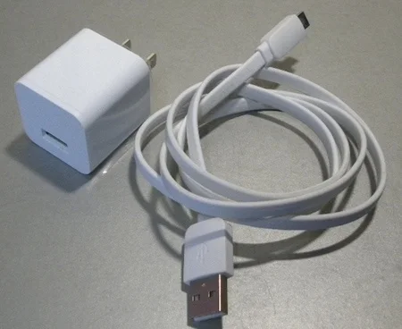 Fast%20charging%20adopter,%20fast%20charger,%202A%20charger%20-%20Image%205