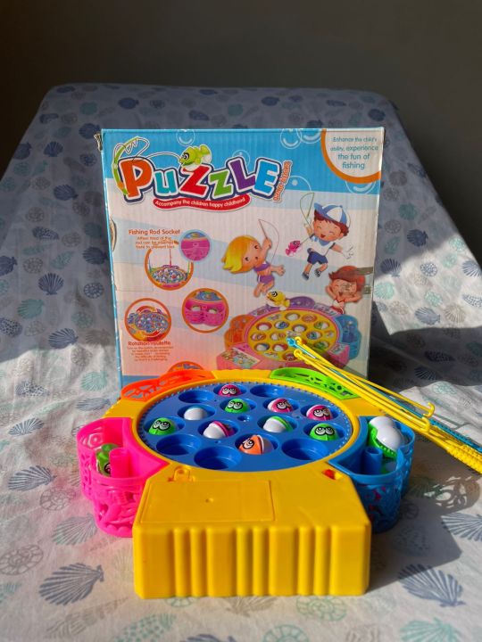 Puzzle Fishing Game ( Up to 4 Players )
