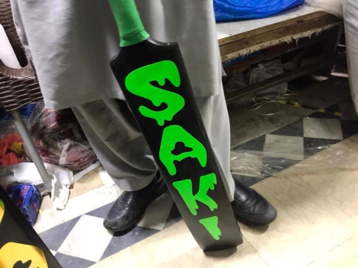 SAKI%20Sport%20Cobra%20Tape%20Ball%20Cricket%20Bat%20-%20Image%202