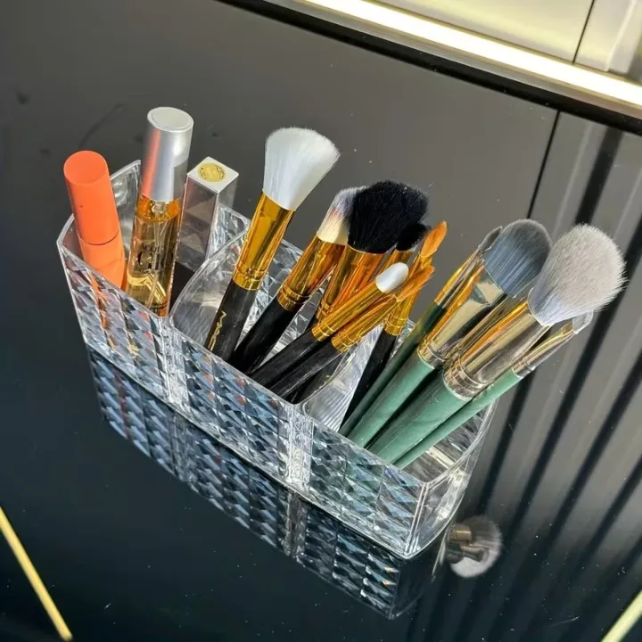 360%C2%B0%20Rotating%20Makeup%20Brush%20Storage%20Box%20Portable%20Desktop%20Cosmetic%20Organizer,7%20Slots%20Transparent%20Makeup%20Brush%20Box%20Dust%20Free%20Makeup%20Brush%20Organizer%20for%20Display%20Stand%20Bedroom%20Dresser%20Bathroom%20Counter%20Top%20-%20Image%204