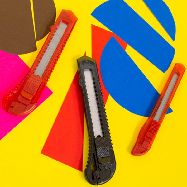 1,2,4Pcs%20Cutter%20Utility%20Knife%20Sharp%20Blade%20Manual%20Cutter%20Paper%20Cutter%20Cotton%20Cutter%20Stationery%20&%20Craft%20Cutter%20A100%20-%20Image%205