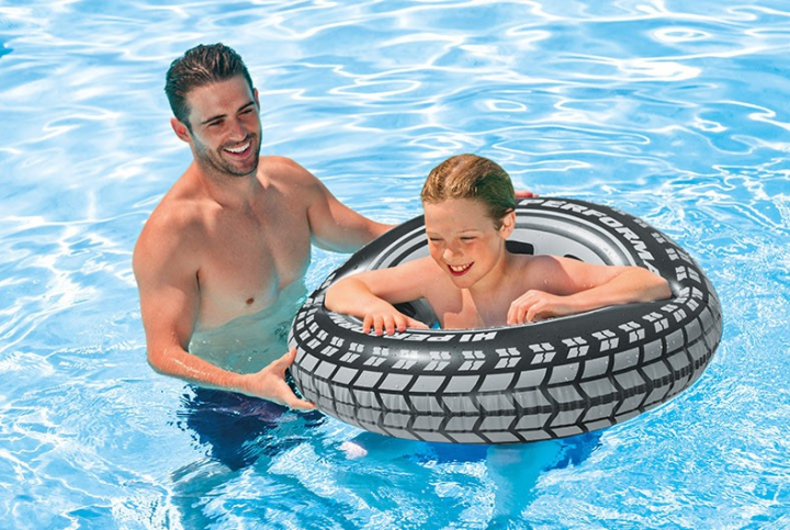 INTEX%2059252%20GIANT%20TIRE%20TUBE%2036IN%20wimming%20Tube/Fluorescent%20Swimming%20Pool%20Tube%20Rings%20swimiming%20tub%20foe%20kids%20and%20famly%20to%20enjoy%20water%20tubes%20-%20Image%203