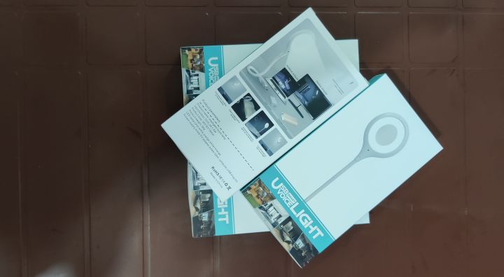 Smart%20USB%20Voice-Controlled%20LED%20Light%20USB-Powered%20and%20Voice-Controlled%20Voice%20Activated%20USB%20LED%20Light%20-%20Image%205