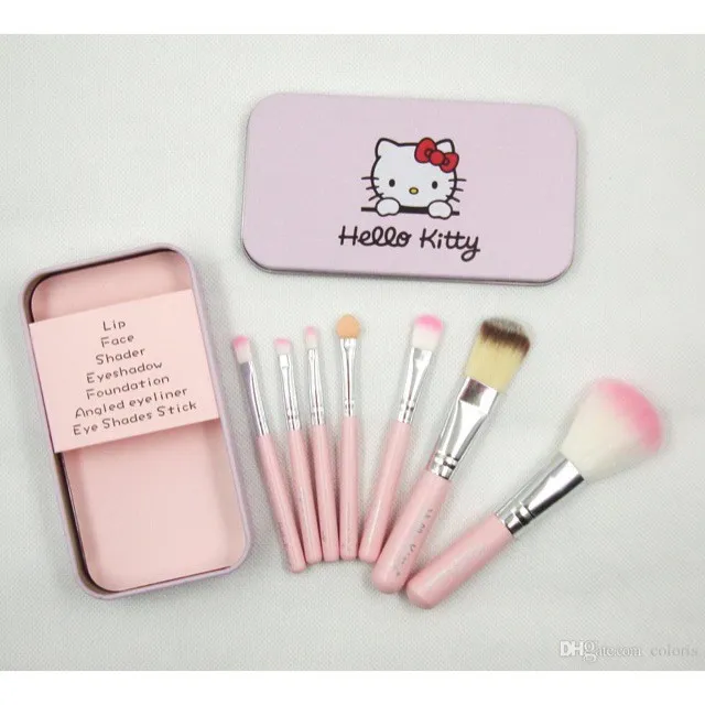 Hello%20Kitty%20Complete%20Makeup%20Soft%20Brush%20Kit%20with%20A%20Hello%20Kitty%20Makeup%20Brushes%20Storage%20Box%20%E2%80%93%207%20Pieces%20set%20-%20Image%208