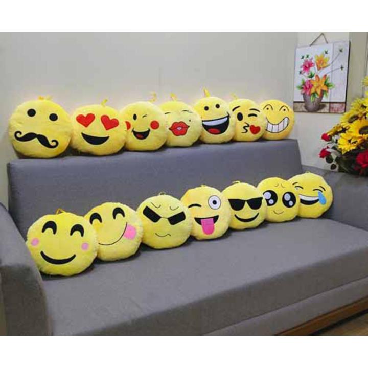 CH Smiley Emoji Face Cushion Round With Filling (12 Inches)