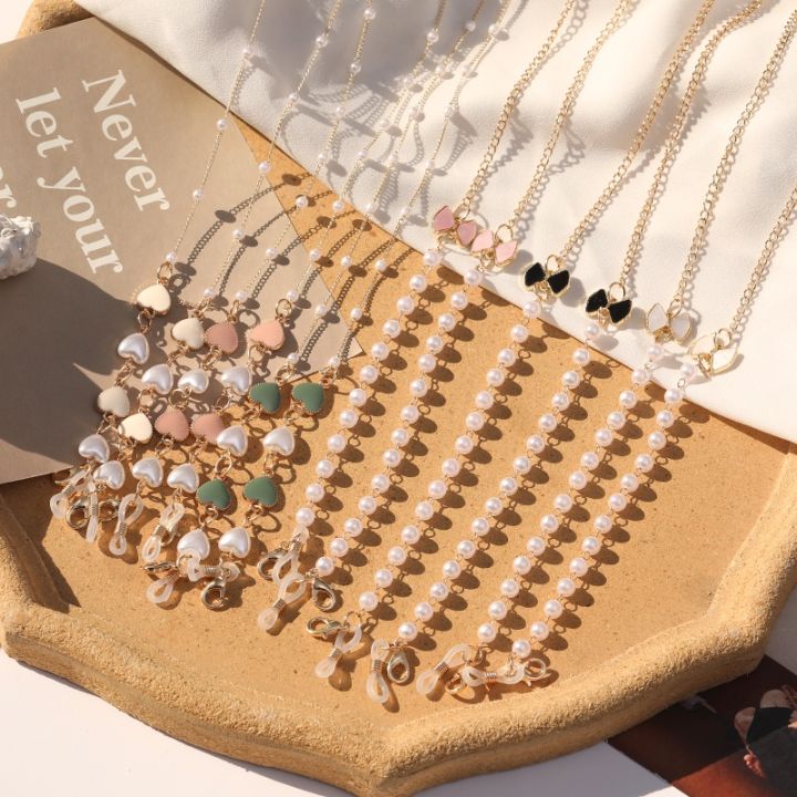 Korean%20Version%20of%20Four-Leaf%20Clover%20Pearl%20Bow%20Knot%20Necklace%20Anti-Lost%20Lanyard%20Female%20Fashion%20Mask%20Lanyard%20-%20Image%203