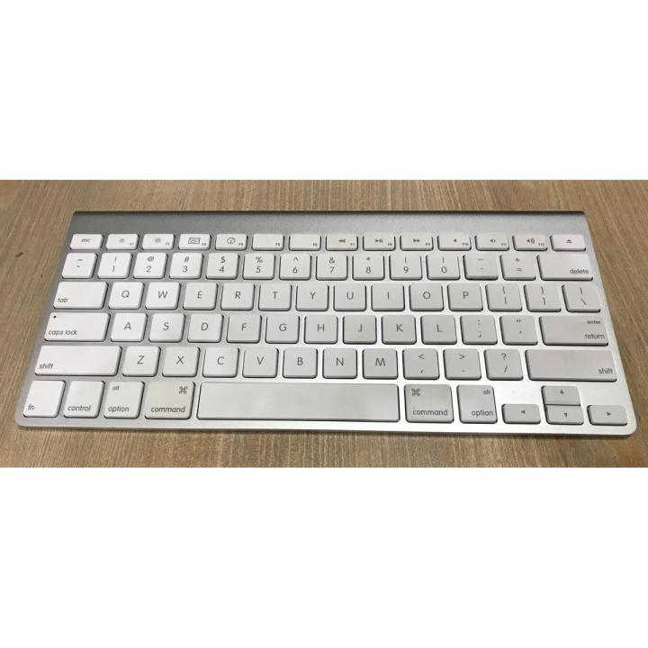 Apple Magic 𝐊𝐞𝐲𝐛𝐨𝐚𝐫𝐝 1 Wireless without Battery