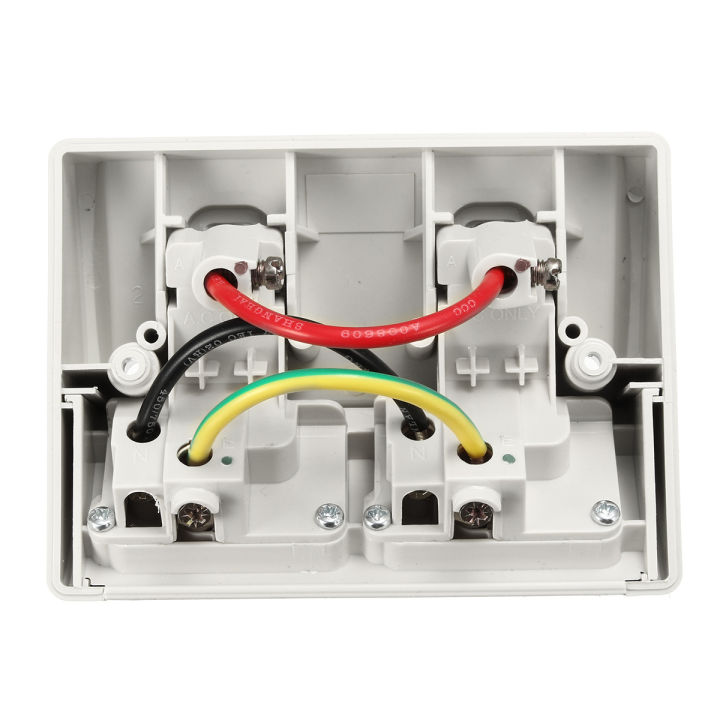 Clipsal%20Double%20Weatherproof%20Powerpoint%20Outdoor%20Power%20Outlet%2010A%20GPO%20WSC227/2-RG%20-%20Image%206