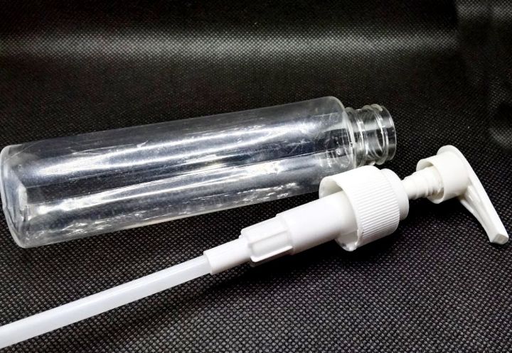 Pack%20of%2012%20-%20Empty%20Plastic%20Pump%20Bottles%20Transparent%20Bottle%20with%20White%20Pump%20100ml%20Travel%20Size%20Lotion%20Pump%20Bottle%20for%20Oil%20/%20Hair%20Oil%20Empty%20Bottle%20Pump%20Refillable%20Bottle%20for%20Shampoo,%20Hand%20Wash,%20Lotion%20and%20Cosmetic%20Makeup%20Bottles%20-%20Image%208