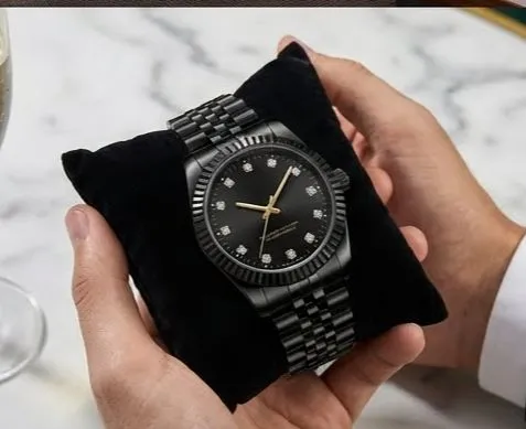 Stainless%20Steel%20Stylish%20Watch%20For%20Men%20-%20New%20Arrival%20-%20Image%202