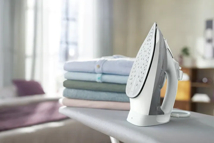 Philips%205000%20Series%20Steam%20iron%20DST5010/16%20(Free%20Shipping%20&%20Exclusive%20Discounts%20via%20Voucher)%20-%20Image%206