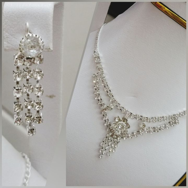Silver%20Bridal%20Jewellary%20Set%20with%20Earrings%20&%20Tikka%20for%20Girls%20Woman%20-%20Image%202