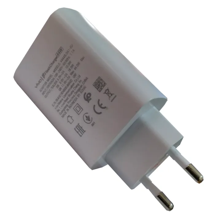 Original%20Vivo_Charger%20Dual%20Engine%20Fast%20Charging%20Mobile%20Charger%20Compatible%20for%20Andriod%20Phone%20-%20Image%206