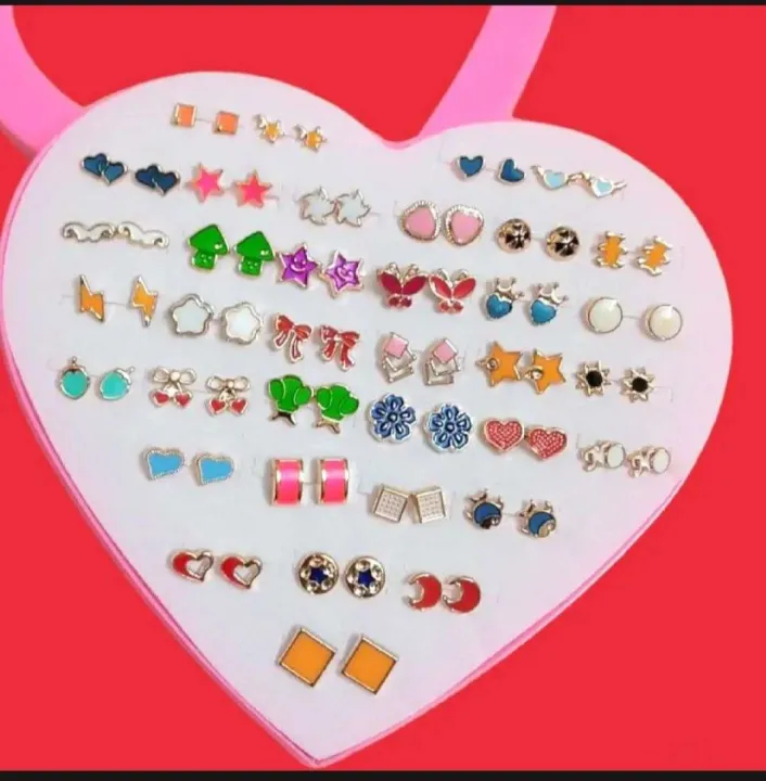 36%20Pairs%20Earrings%20Set%20with%20Box%20%E2%80%93%20Random%20Stud%20Earrings%20(6/12/24%20Pairs%20Without%20Box%20Option)%20%7C%20Cartoon%20Heart%20Shape%20Packaging%20%7C%20Hypoallergenic%20Plastic%20&%20Metal%20Earrings%20for%20Women%20&%20Girls%20-%20Image%206