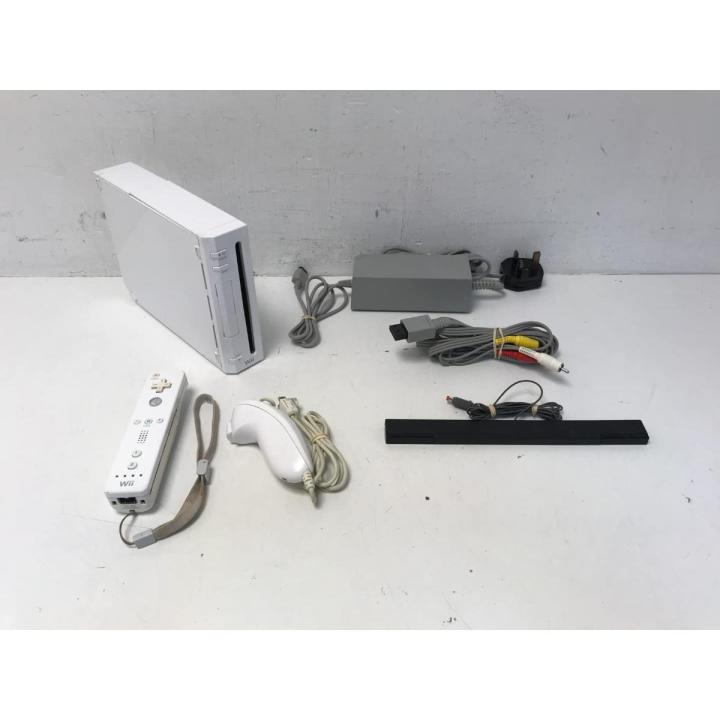 Nintendo Wii with 1 Controllers and 60 games