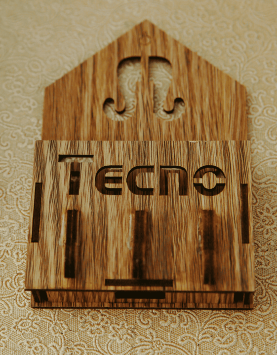 All%20Mobile%20Stand%20%7C%20Wall%20Mount%20with%20charging%20%7C%20Wooden%20Hanger%20%7C%20Cell%20Phone%20Stand%20-%20Image%202