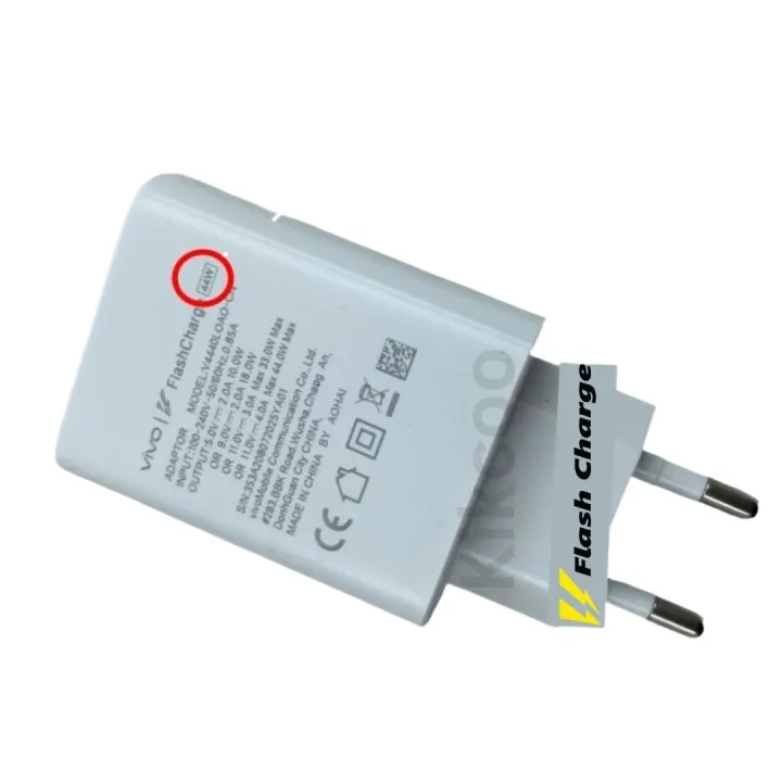 Vivo%2044W%20Charger%20Original%20Fast%20Charging%20Adapter%20for%20Vivo%20V20%20SE,%20V19,%20V21,%20X50,%20X60%20-%20Image%203