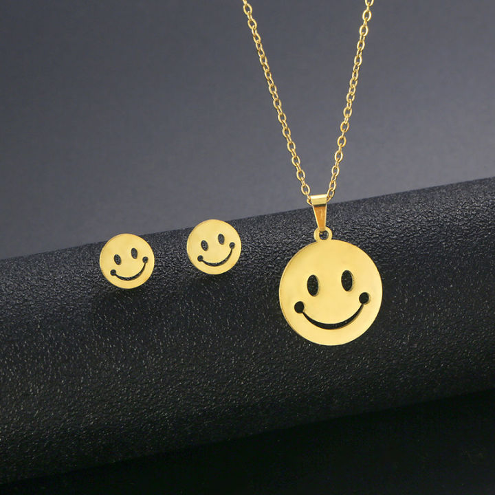 Fashion%20Jewelry%20Gold%20Plated%20Stainless%20Steel%20Necklace%20And%20Earrings%20Jewelry%20Set%20For%20Women%20-%20Image%204