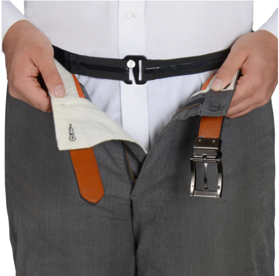 Shirt-Stay%20Best%20Shirt%20Stays%20Black%20%20Shirt%20Tucked%20Men%20-%20Image%203