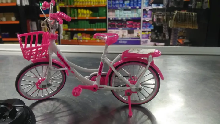 Model%20Wear%20Alloy%20Model%20knick%20-%20Mini%20Model%20Alloy%20Biycle%20Diecast%20Pink%20Finger%20City%20Bike%20With%20Shock-absorbing%20Adult%20Simulation%20Collection%20Gifts%20Toys%20for%20boys%20and%20girls%20%20Bicycle%20Model%20Toy%20for%20Kids%20-%20Image%209