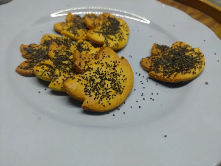 Kitty%20Gluten%20Free%20Poppy%20Seeds%20biscuits%20-%20Image%204