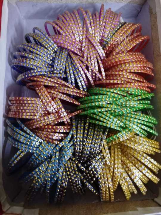 Pack OFF 9 Bangles Simple and fancy kanch ki churiyan girls Amazing ...