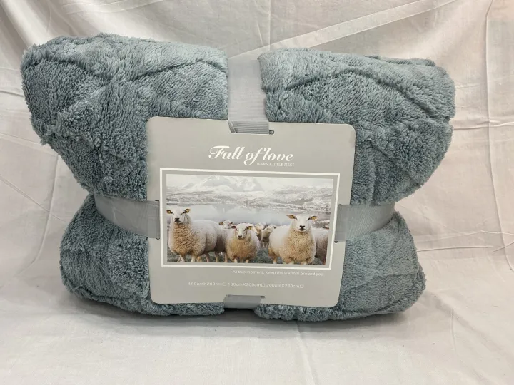 Sherpa%20Throw%20-%20double%20-%20230cm%20x%20200cm%20-%20Image%203