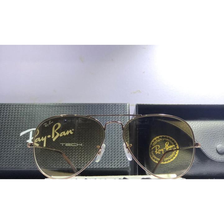 Avitor,s  sunglasses by Dera Optico